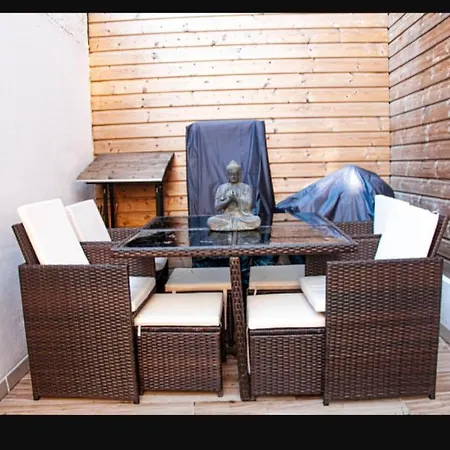 홈스테이 Petite Maison Pleine De Charme